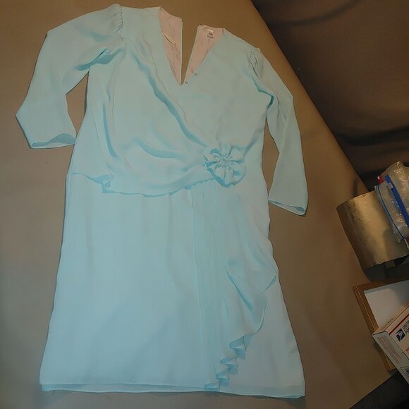 Vintage AEMW Light Blue Wrap Dress Floral Detail Long Sleeves Back Zipper USA - Picture 3 of 16